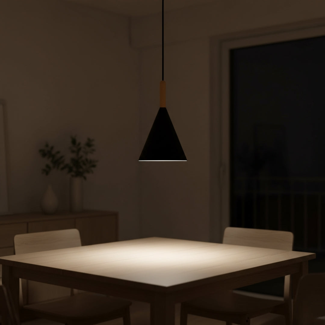 Suspension Conique Métal Coloré et Tige en Bois