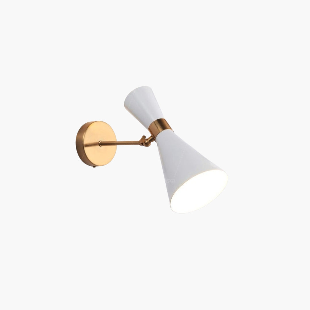 Applique murale LED dorée design triangulaire