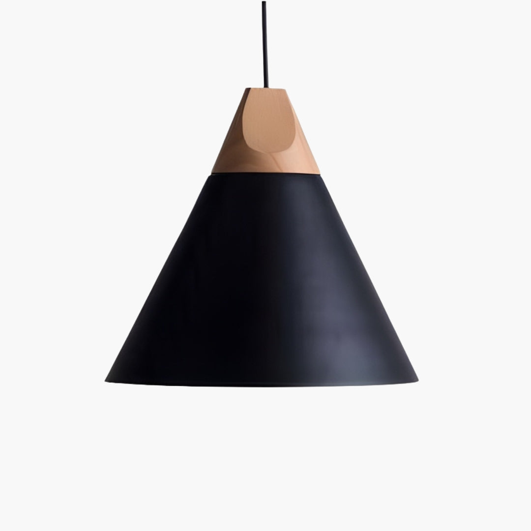 Suspension en bois et aluminum en forme de cone